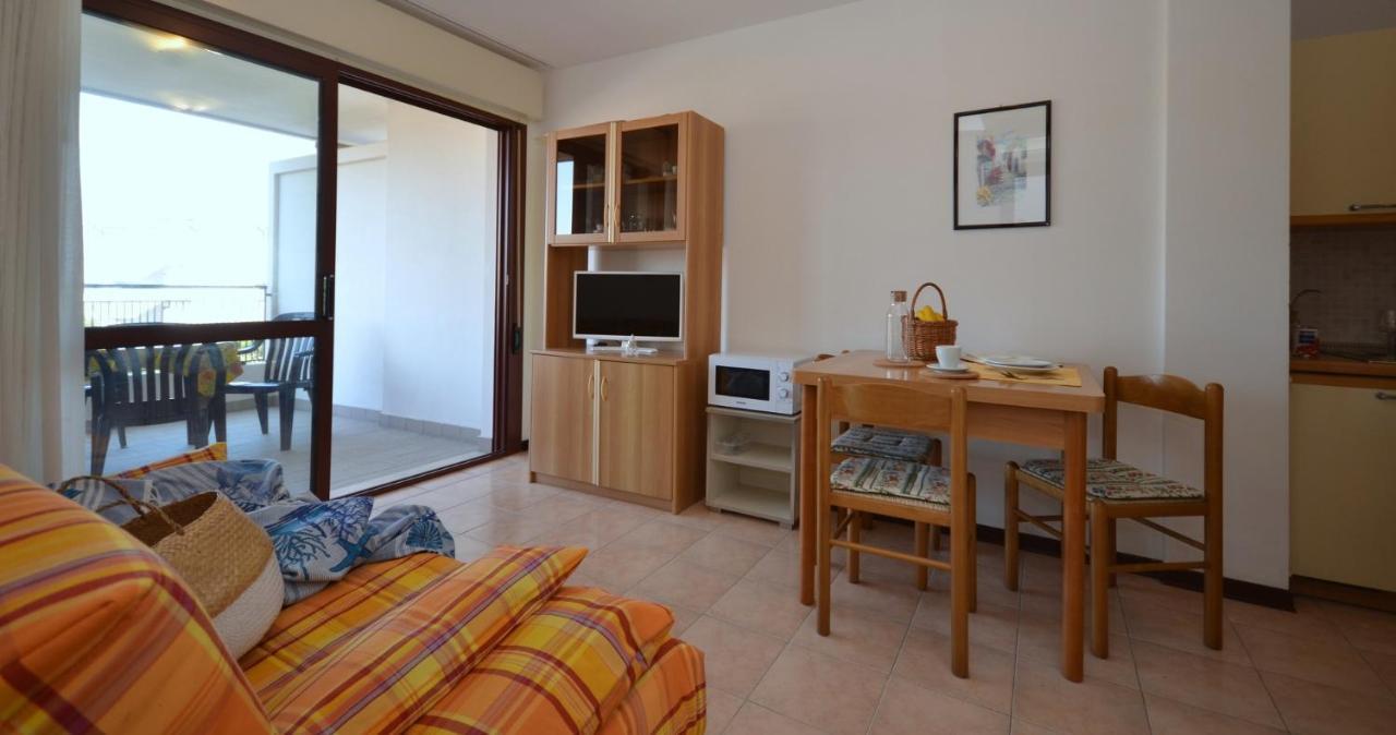 Residenza Porta Del Mare Apartment Lignano Sabbiadoro Exterior photo